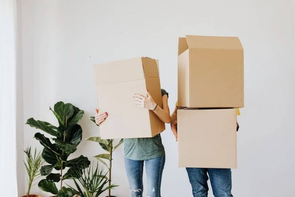 When to start packing for a house move