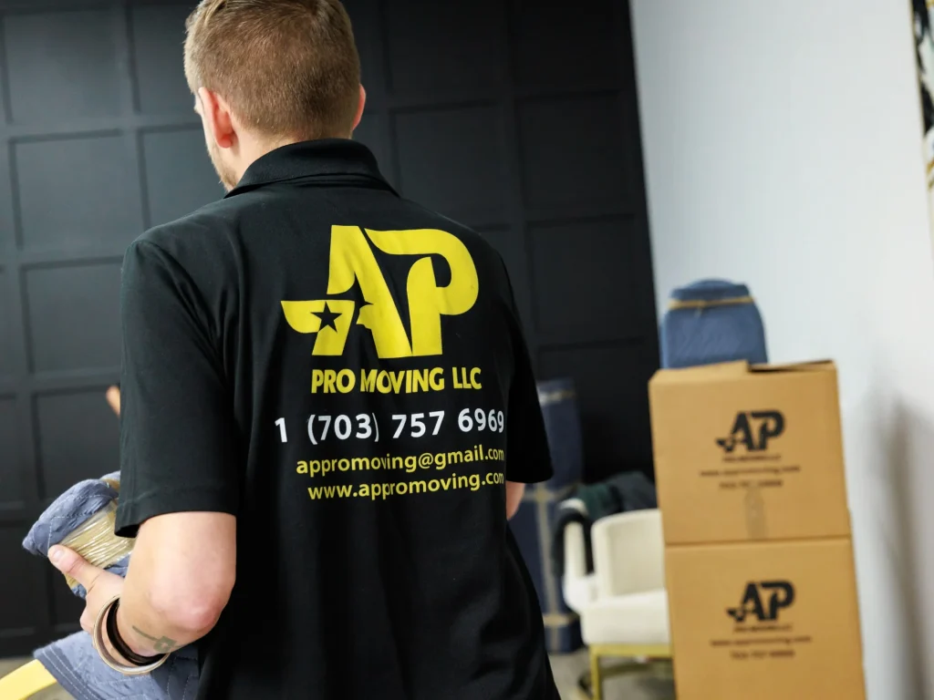 AP Pro Moving helping decluttering Before a Move